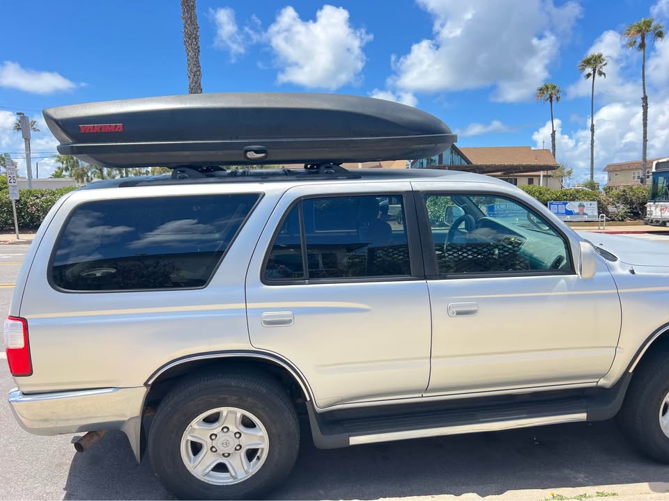 Yakima Skybox Carbonite Rooftop Cargo Carrier in San Diego, CA (photo 6)