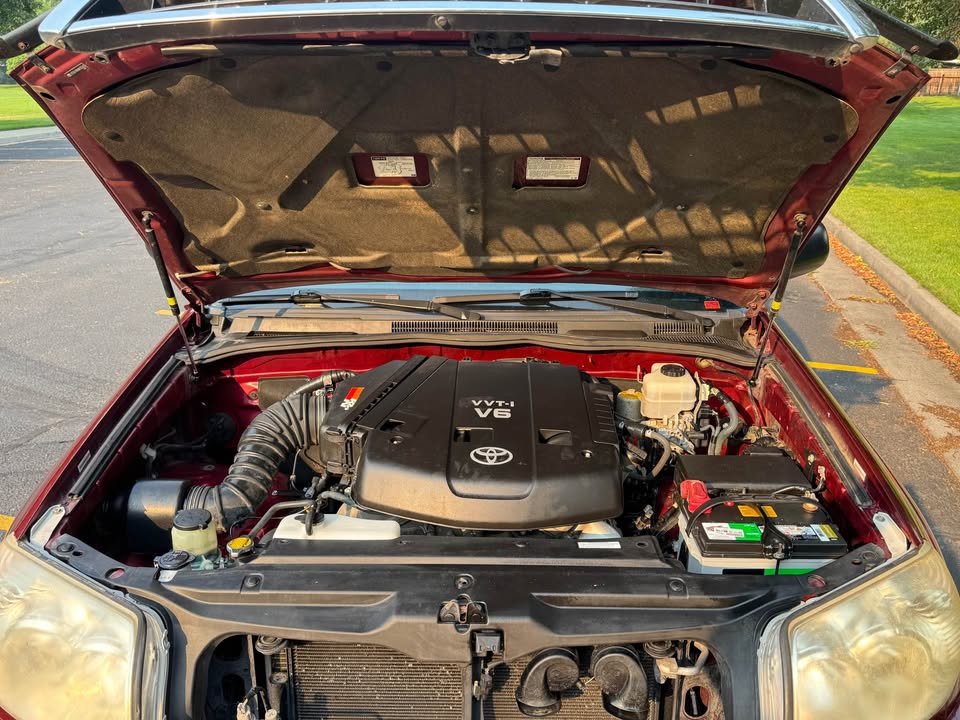 2008 Toyota 4Runner SR5 4WD — 4th Gen, Lifted, No Rust in Boise, ID (photo 5)