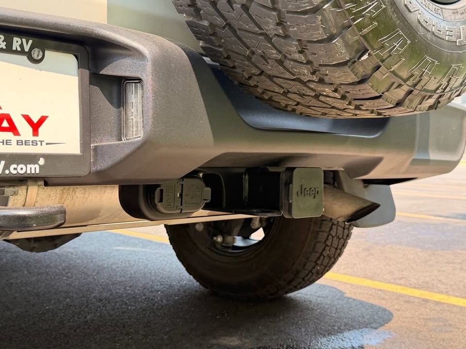 2023 Jeep Wrangler 4-Door Sport S 4x4 Sport in Denver, CO (photo 12) — photo 12