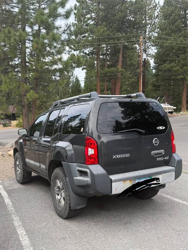 2012 Nissan Xterra Pro-4x — photo 3