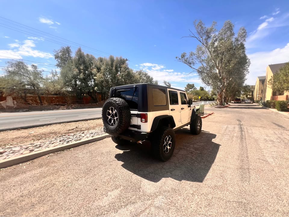 2009 Jeep Wrangler · Unlimited Rubicon Sport Utility 4D in Tucson, AZ (photo 5) — photo 5