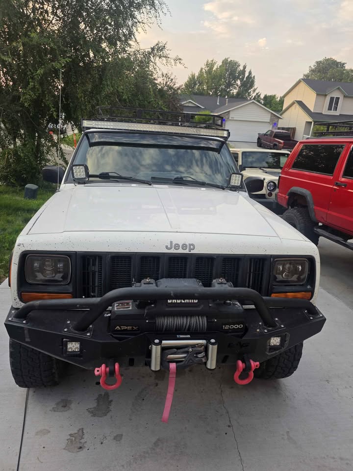 1997 Jeep Cherokee · Sport 4D in Nampa, ID (photo 3)