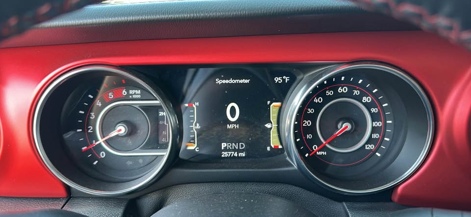 2021 Jeep Wrangler Unlimited · Rubicon Sport Utility 4D in Glendale, AZ (photo 8) — photo 8