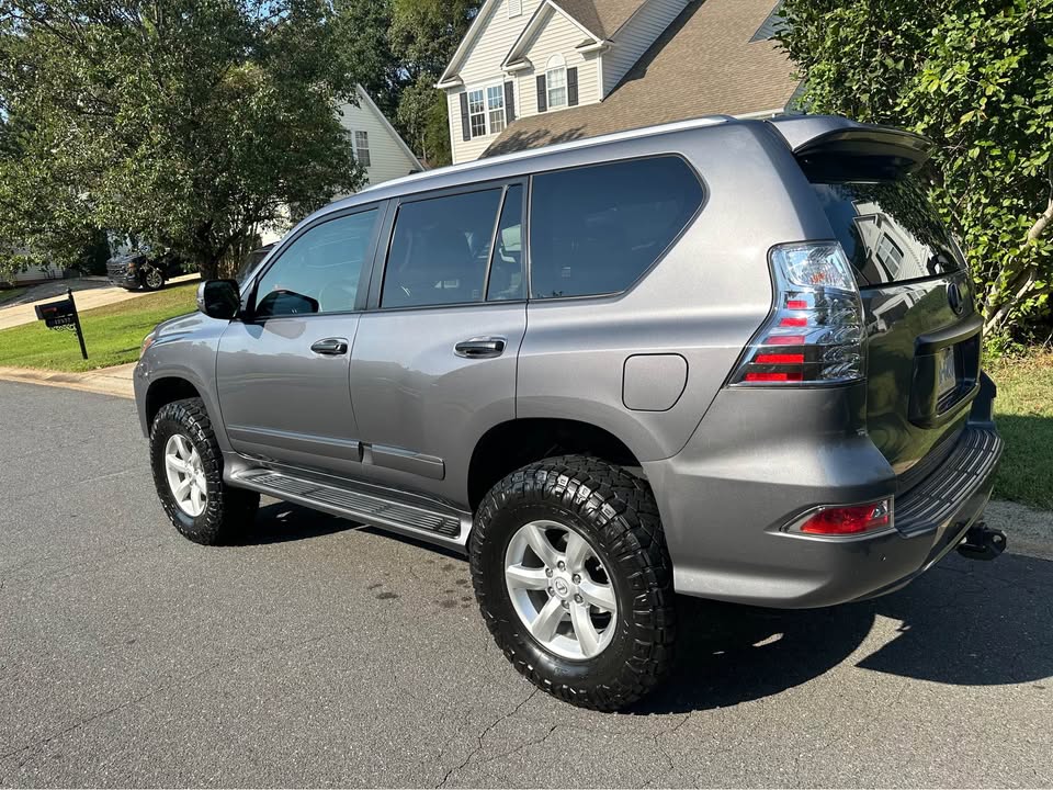 2016 Lexus GX · GX 460 Sport Utility 4D in Pineville, NC (photo 4) — photo 4