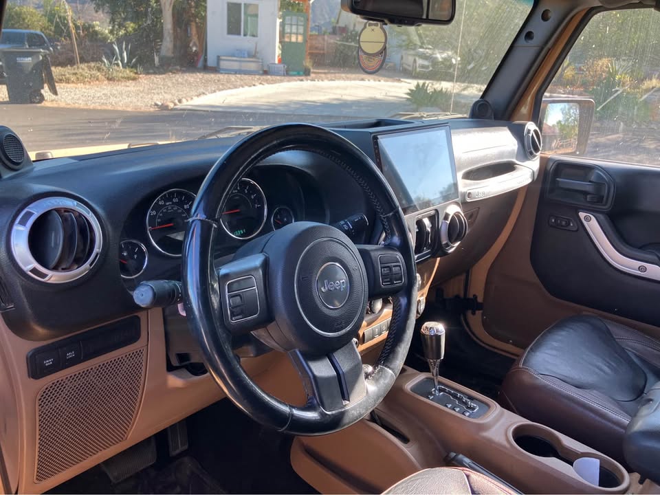 2014 Jeep Wrangler Unlimited · Rubicon (JK) Sport Utility 4D in Wildomar, CA (photo 9) — photo 9