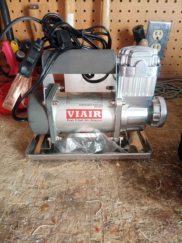 VIAIR portable compressor 300P RVS — photo 3