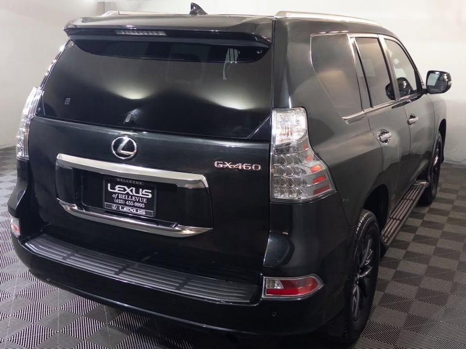 2023 Lexus GX GX 460 Premium Sport Utility 4D in Bellevue, WA (photo 7) — photo 7