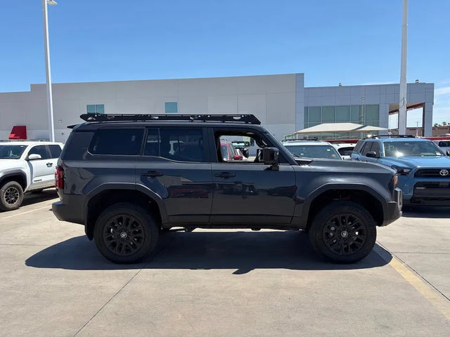 2024 Toyota Land Cruiser Base 4x4 — photo 3