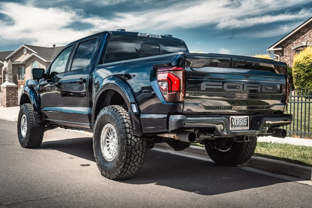 2025 Ford F-150 Raptor SuperCrew Pickup 4D 5 1/2 ft — photo 3