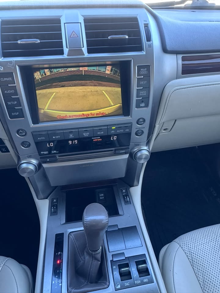 2010 Lexus GX 460 4WD V8 166K MILES 3RD ROW GPS BACKUP CAM in Austin, TX (photo 9) — photo 9