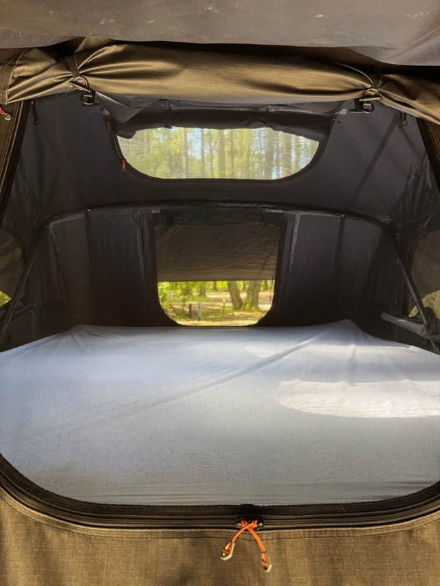 Rooftop Tent (RTT) - Roam Adventure - Vagabond XL 1.0 — photo 3