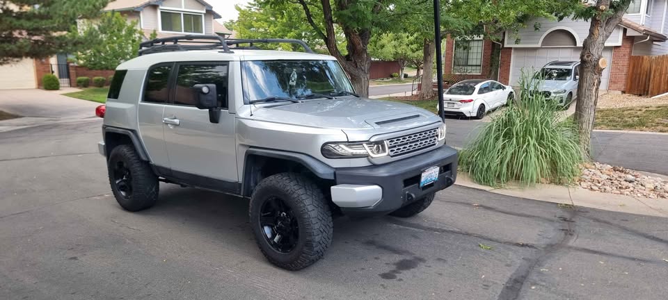 2007 Toyota FJ Cruiser · Sport Utility 2D in Denver, CO (photo 4) — photo 4