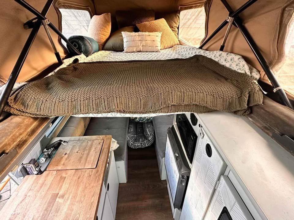 2006 Ford Sportsmobile e-350 diesel in Breckenridge, CO (photo 3) — photo 3