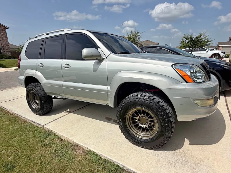 2003 Lexus GX · GX 470 Sport Utility 4D in Cibolo, TX (photo 1) — photo 1
