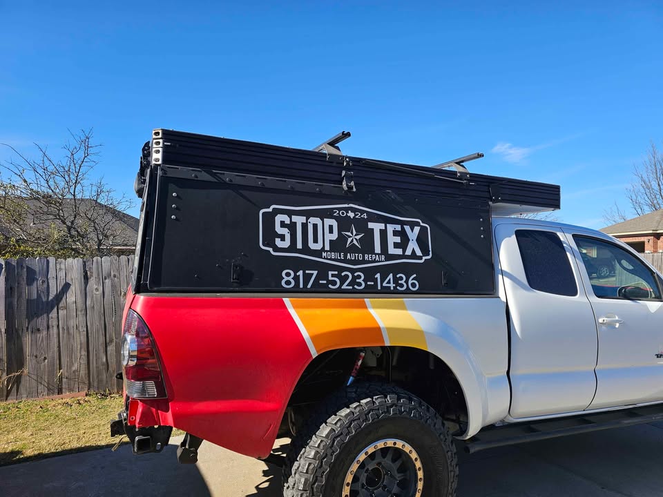 Gfc style wedge camper for tacoma in Weatherford, TX (photo 8) — photo 8