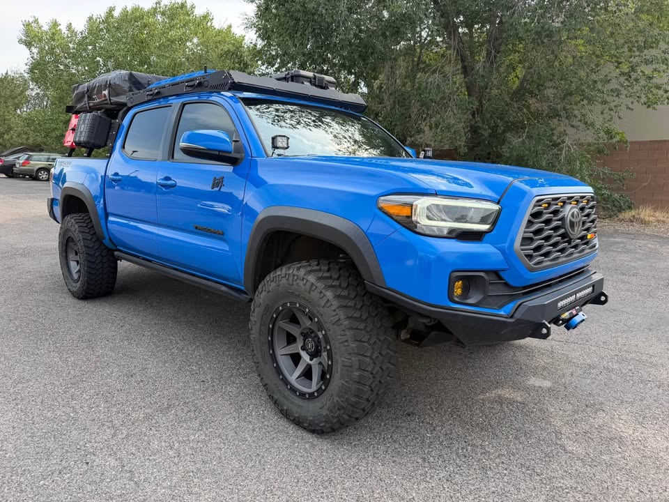 2020 Toyota Tacoma Double Cab · TRD Off-Road Pickup 4D 5 ft (photo 3) — photo 3