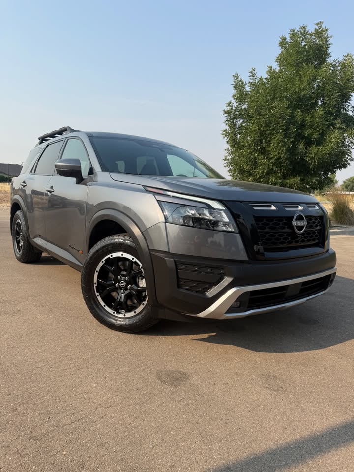 2023 Nissan Pathfinder Rock Creek (photo 2) — photo 2