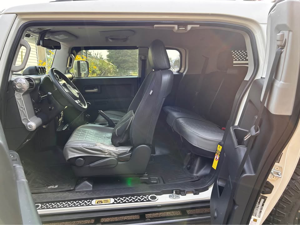 2014 Toyota FJ Cruiser in Post Falls, ID (photo 10)