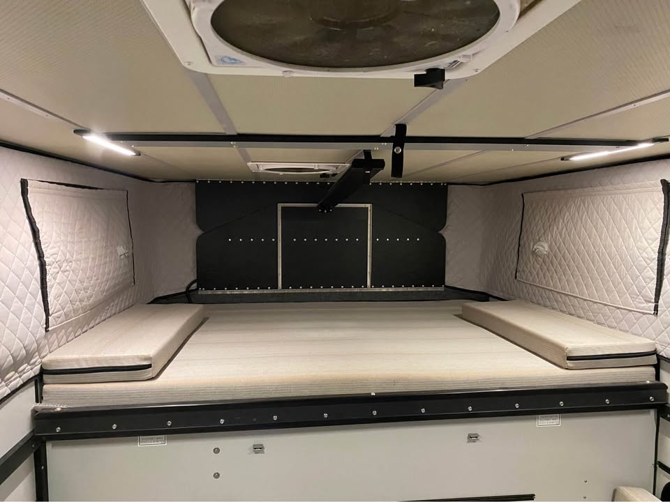 2024 Four Wheel Camper hawk in Woodland, CA (photo 12)
