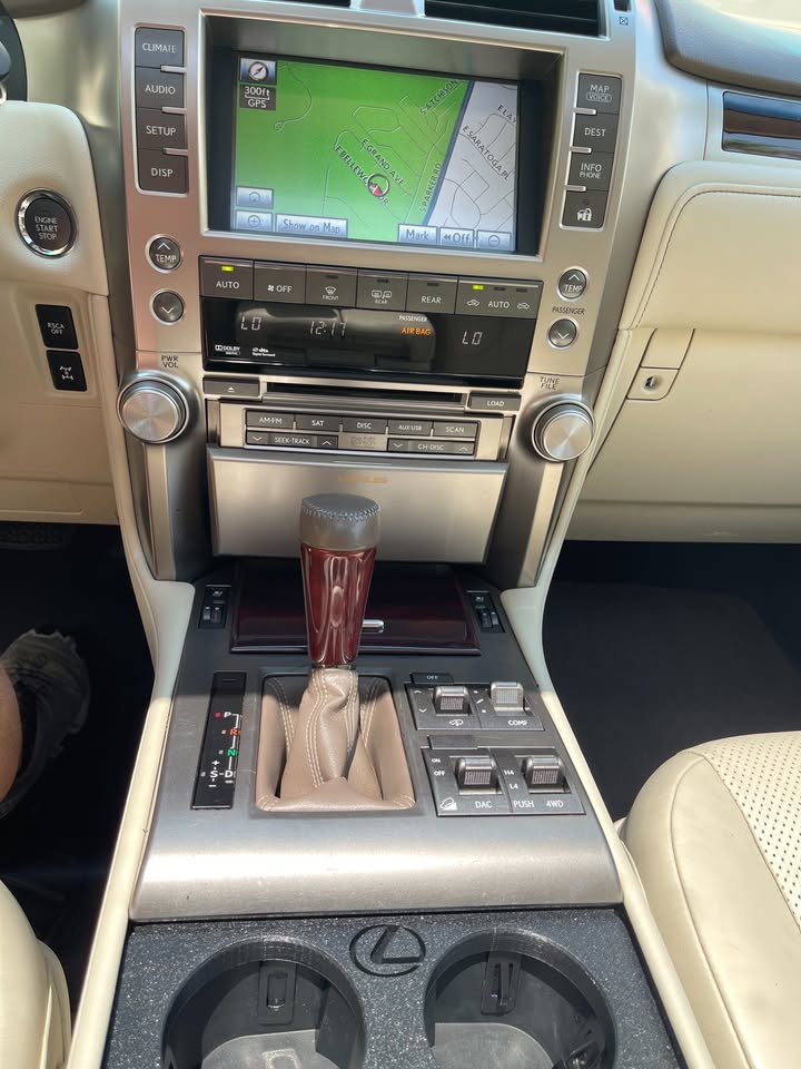 2012 Lexus GX 460 in Aurora, CO (photo 12)