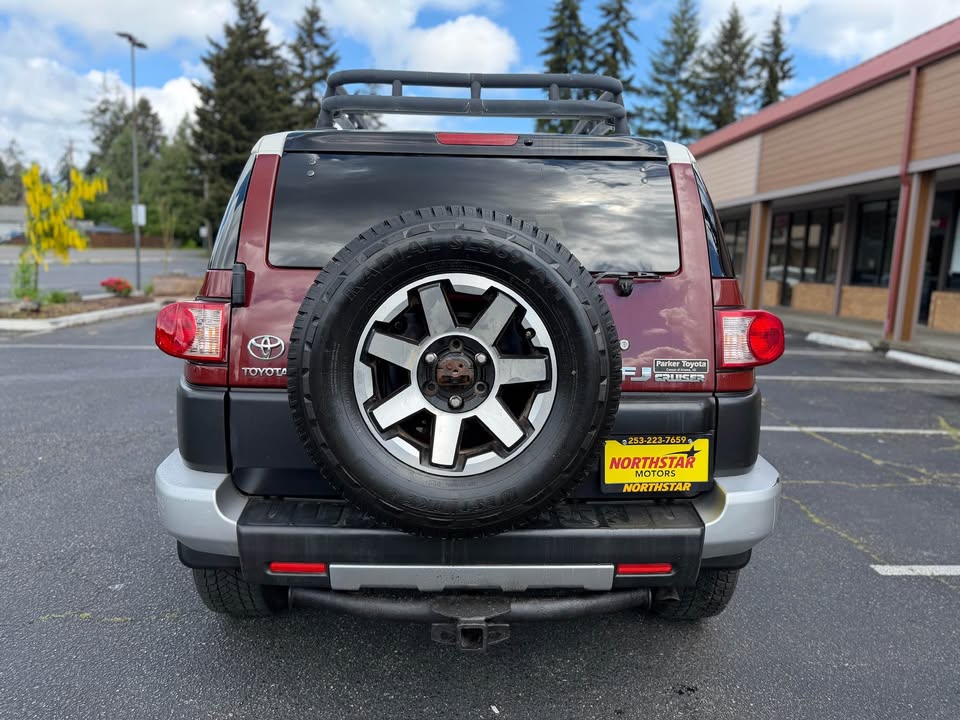 2010 Toyota FJ Cruiser · Sport Utility 2D in Lacey, WA (photo 4) — photo 4