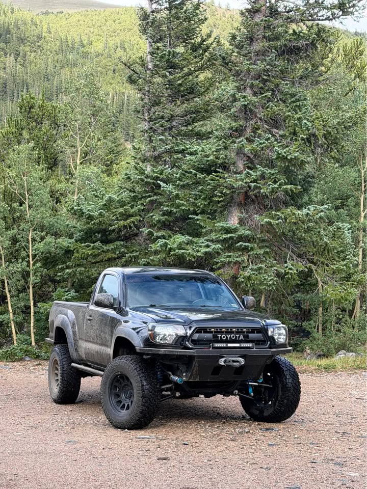 2012 Toyota Tacoma Regular Cab · Pickup 2D 6 ft (photo 11) — photo 11