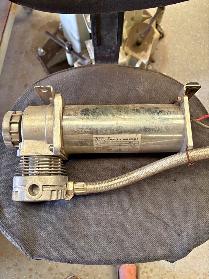 VIAIR air compressor in Golden Valley, AZ (photo 1) — photo 1