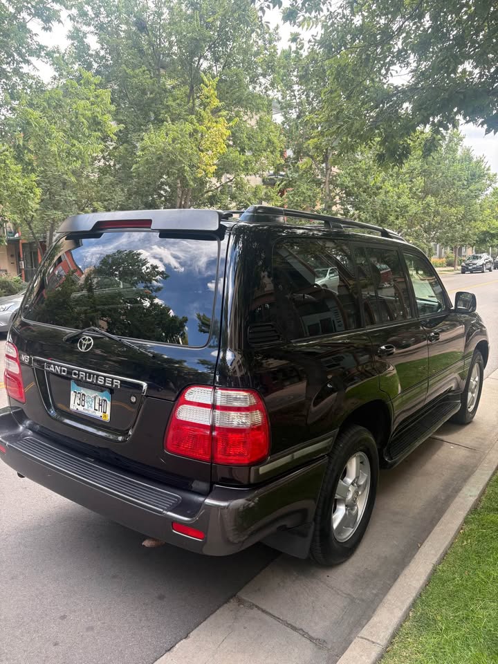2005 Toyota Landcruiser · Heritage Edition Sport Utility 4D in Denver, CO (photo 4) — photo 4