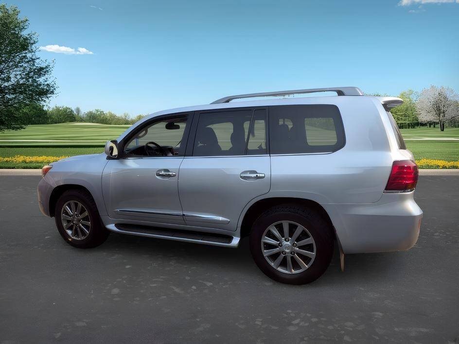 2011 Lexus LX 570 in Seattle, WA (photo 8) — photo 8