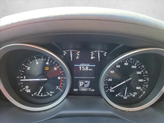 2013 Toyota Land Cruiser (photo 8) — photo 8
