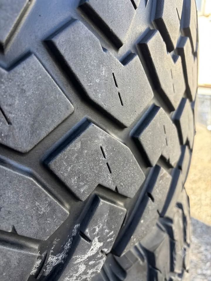 35x12.50R17 Nitto Trail Grappler M/T Tires in Reno, NV (photo 2) — photo 2