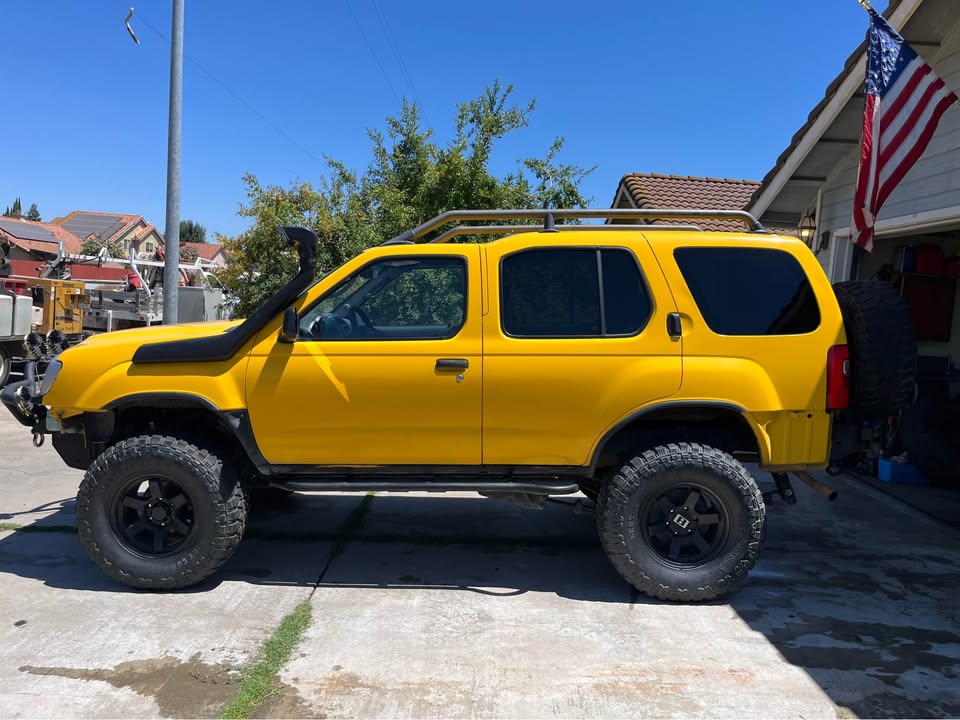2002 Nissan Xterra · SE Sport Utility 4D (photo 5) — photo 5