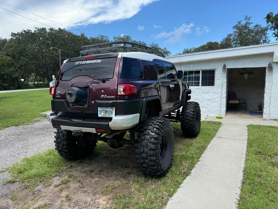 2007 Toyota FJ Cruiser · Sport Utility 2D in Mims, FL (photo 6) — photo 6