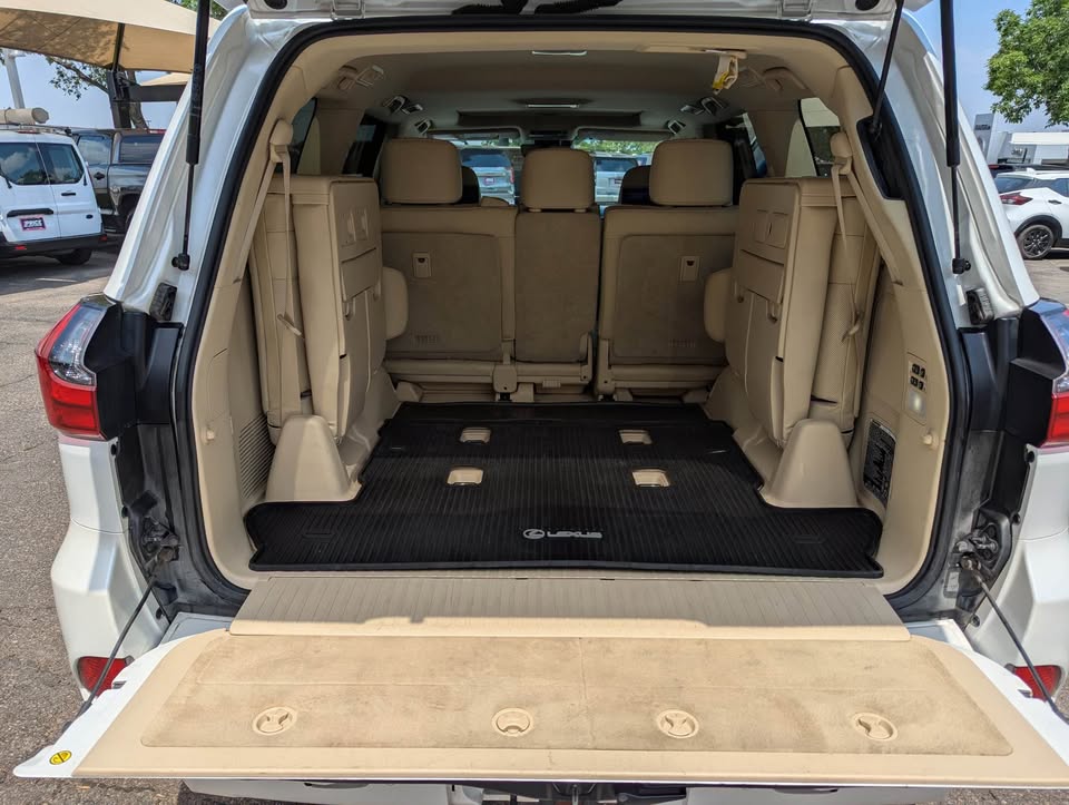 2016 Lexus LX · LX 570 Sport Utility 4D in Golden, CO (photo 6) — photo 6