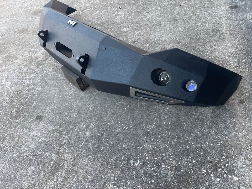 Smittybilt M1 Steel Winch Bumper 2011–2016 Ford F250 F350 in Houston, TX (photo 2) — photo 2