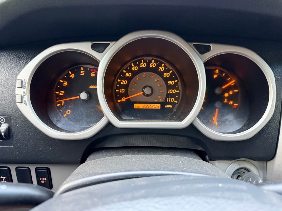 2005 Toyota 4Runner · SR5 Sport Utility 4D in South Jordan, UT (photo 5) — photo 5