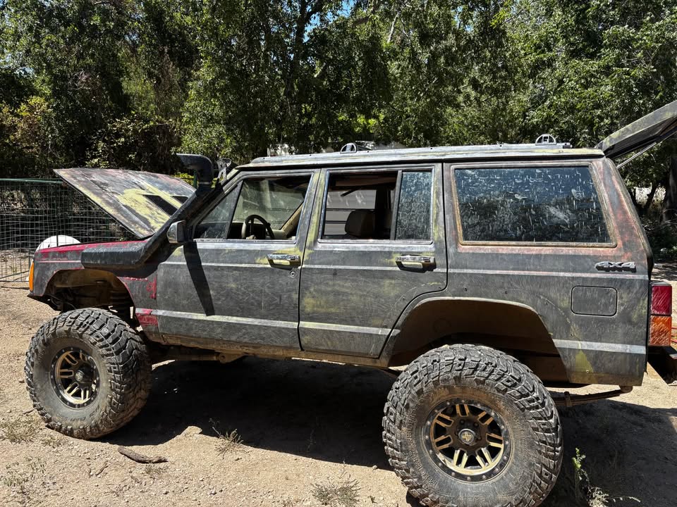 93 Jeep Cherokee in Springtown, TX (photo 2) — photo 2