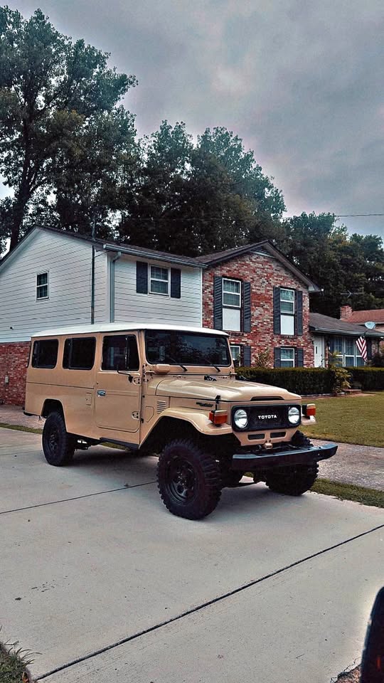 Toyota Land Cruiser FJ45 Troopy 1982 (photo 1) — photo 1