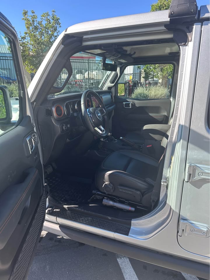 2023 Jeep Gladiator · Mojave Pickup 4D 5 ft in Brentwood, CA (photo 8) — photo 8