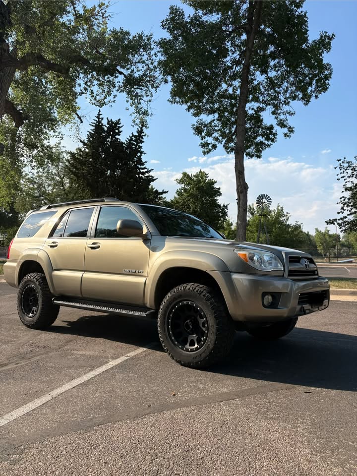 2007 Toyota 4Runner in Fort Collins, CO (photo 9)