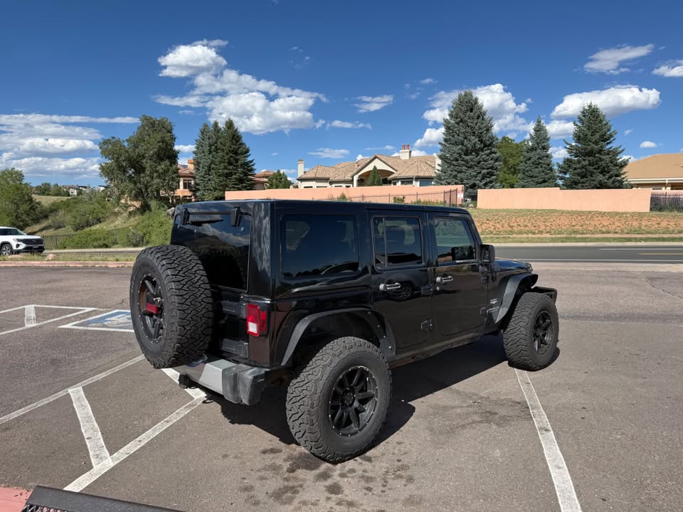 2011 Jeep wrangler unlimited sahara in Colorado Springs, CO (photo 5) — photo 5