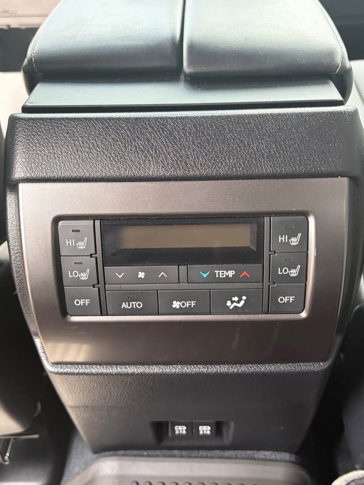 2023 Lexus GX · GX 460 Luxury Sport Utility 4D in Akron, OH (photo 11) — photo 11