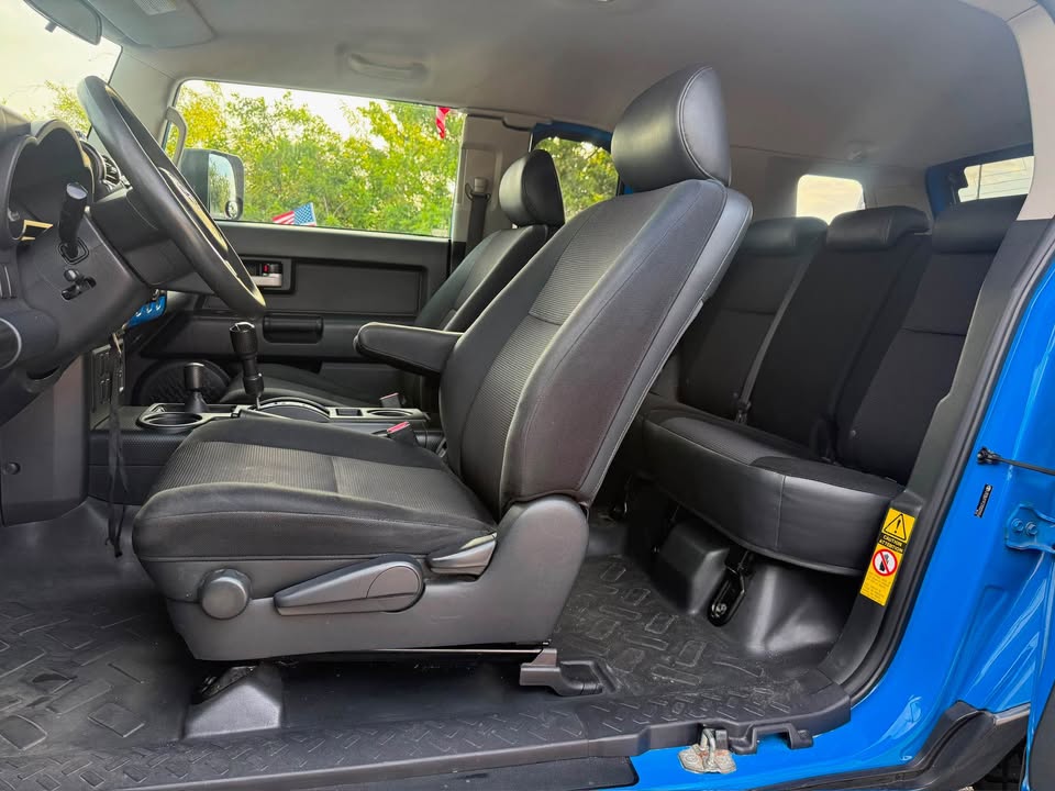 2007 Toyota FJ Cruiser · Sport Utility 2D in Orlando, FL (photo 11) — photo 11