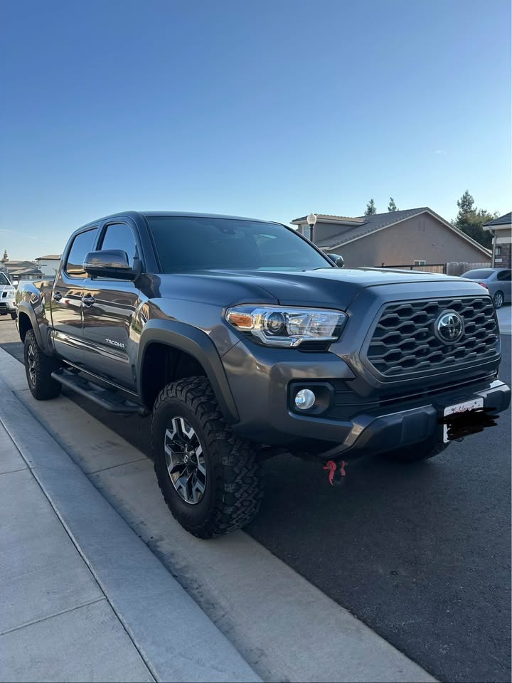 2023 Toyota Tacoma Double Cab · TRD Off-Road Pickup 4D 6 ft in Oakdale, CA (photo 11) — photo 11