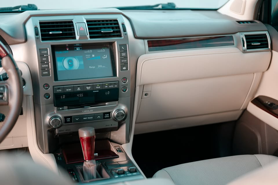 2016 Lexus GX460 in Tempe, AZ (photo 11)