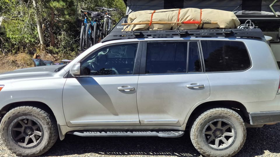 2019 Toyota Landcruiser · Land Cruiser in Lee Vining, CA (photo 3) — photo 3