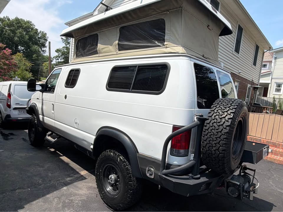 2006 Ford Sportsmobile E-350 Super Duty 4x4 w/ poptop (photo 12) ā photo 12