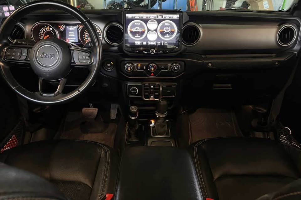 2020 Jeep Gladiator · Sport S Pickup 4D 5 ft in Fresno, CA (photo 7) — photo 7