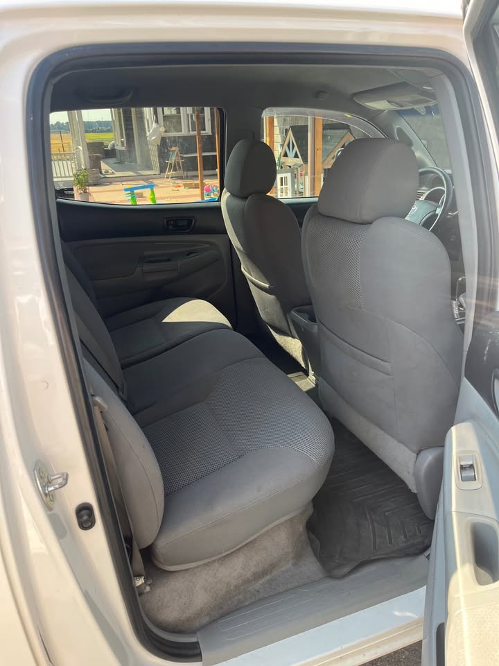 2008 Toyota Tacoma (photo 6) — photo 6