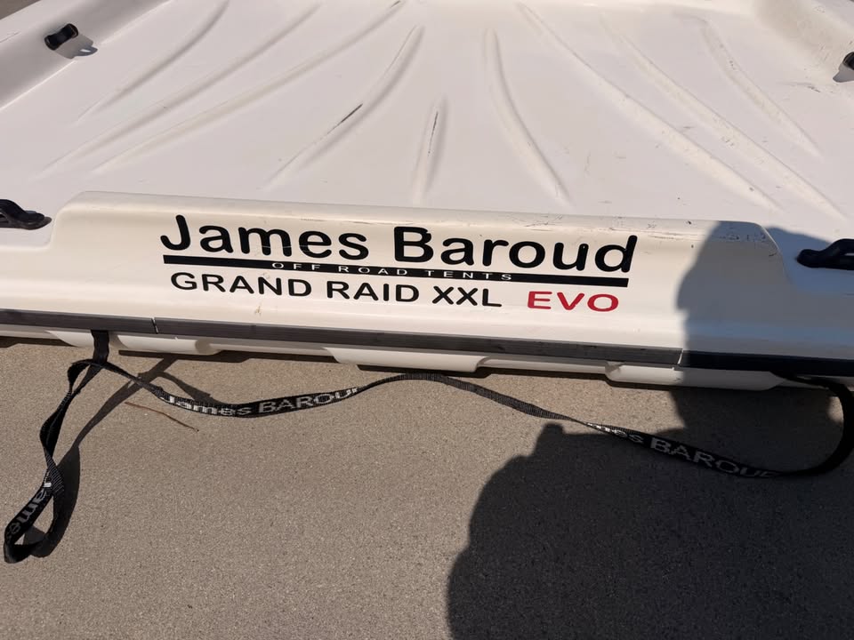 James Baroud Grand Raid XXL EVO hard-shell rooftop tent in Rowland Heights, CA (photo 4) — photo 4